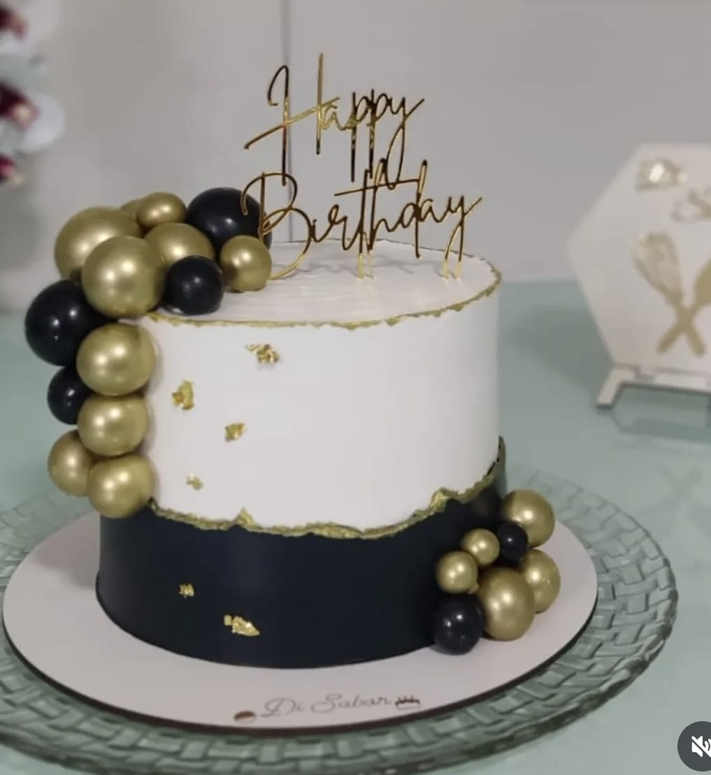 Bolo decorado artesanal da Diana Bolos Di Sabor